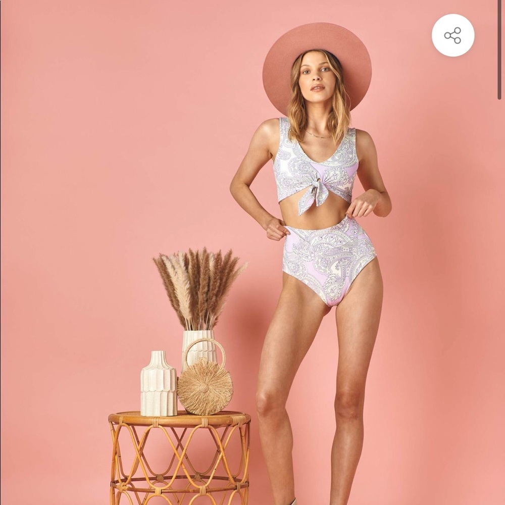 Montce lilac paisley Kim bikini top - Picture 7 of 9